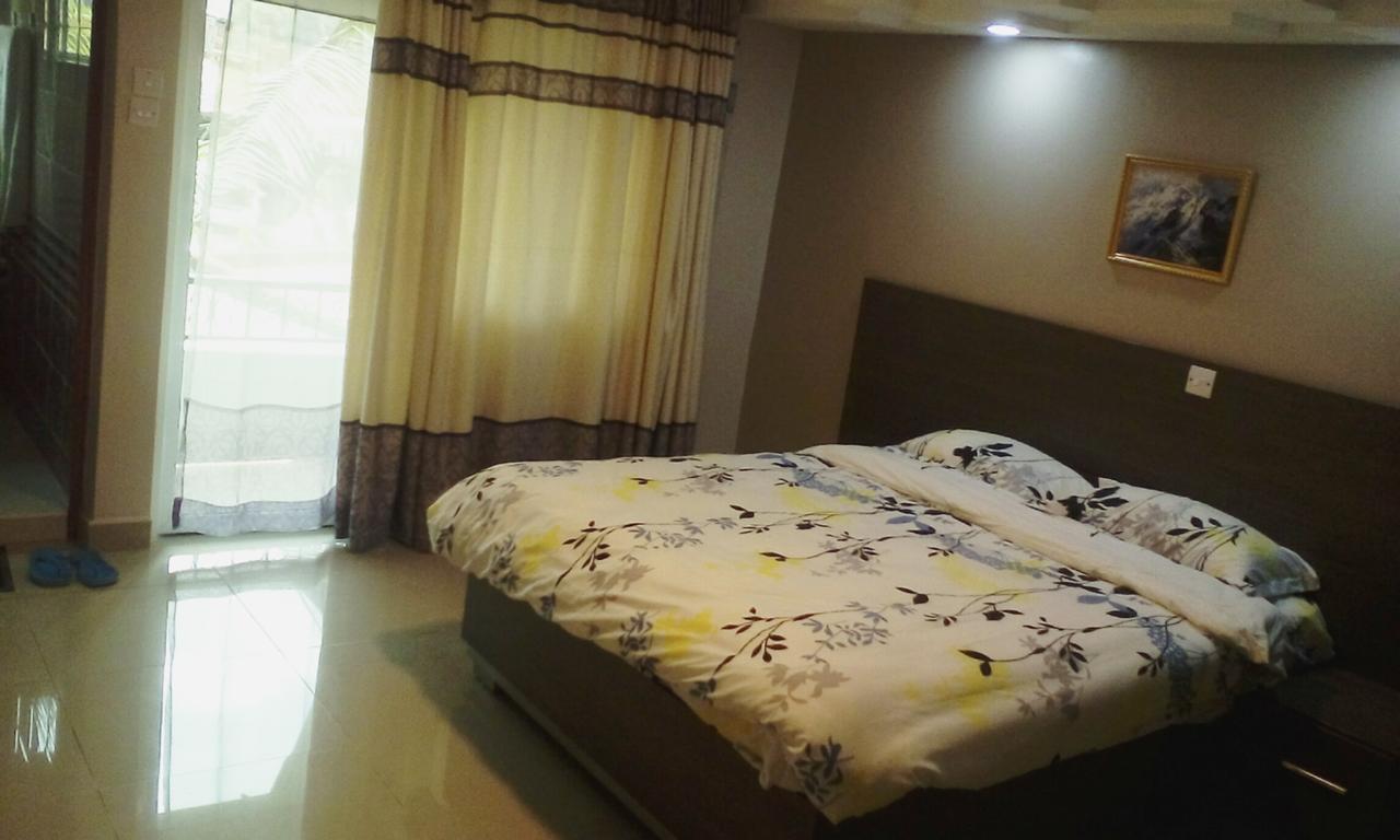 Adala Motel Meru Buitenkant foto